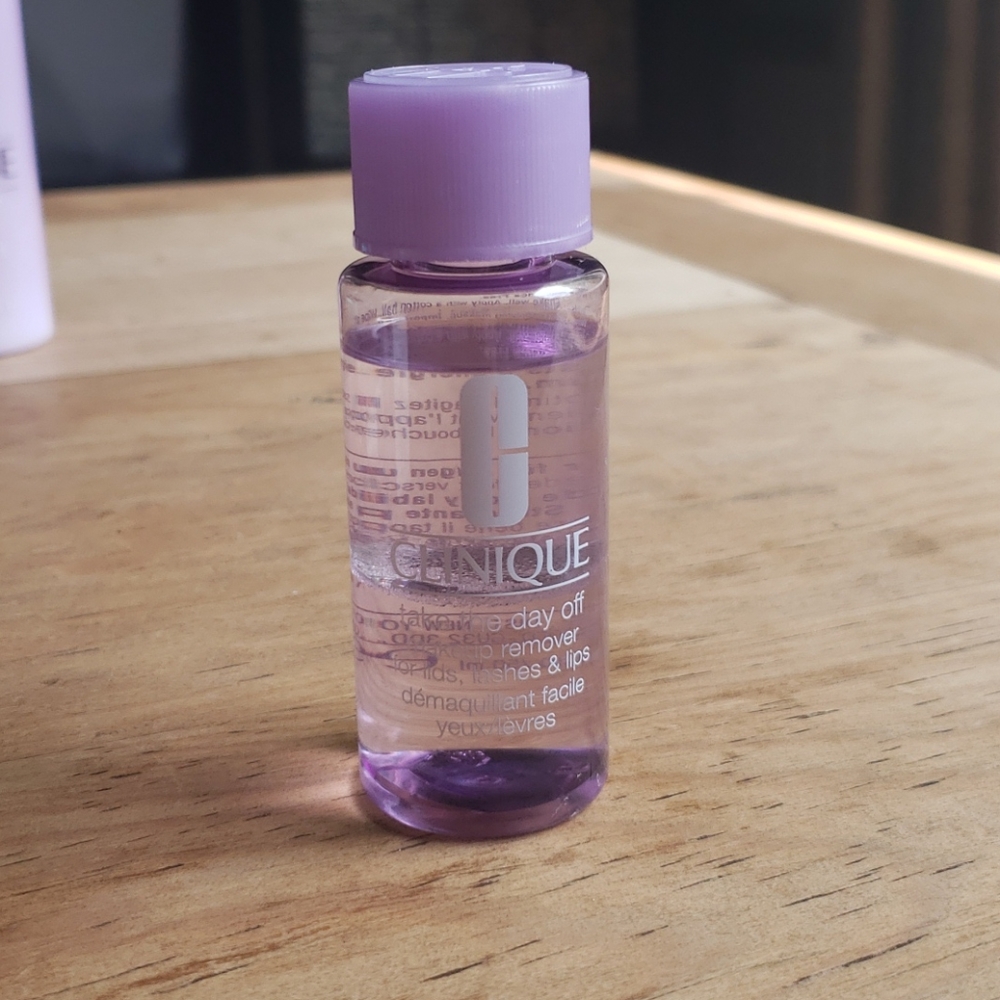 3/$5 Clinique Take The Day Off Makeup Remo…